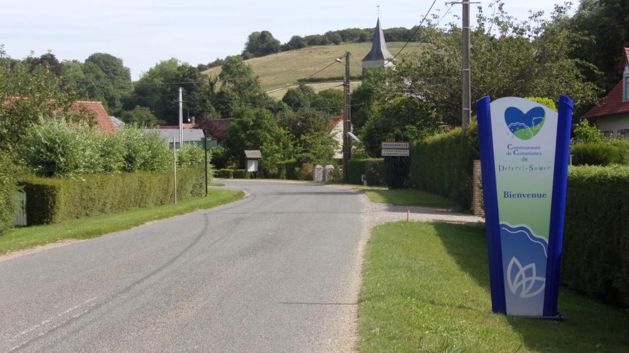 De La Souche Avec Jacuzzi Holiday home *