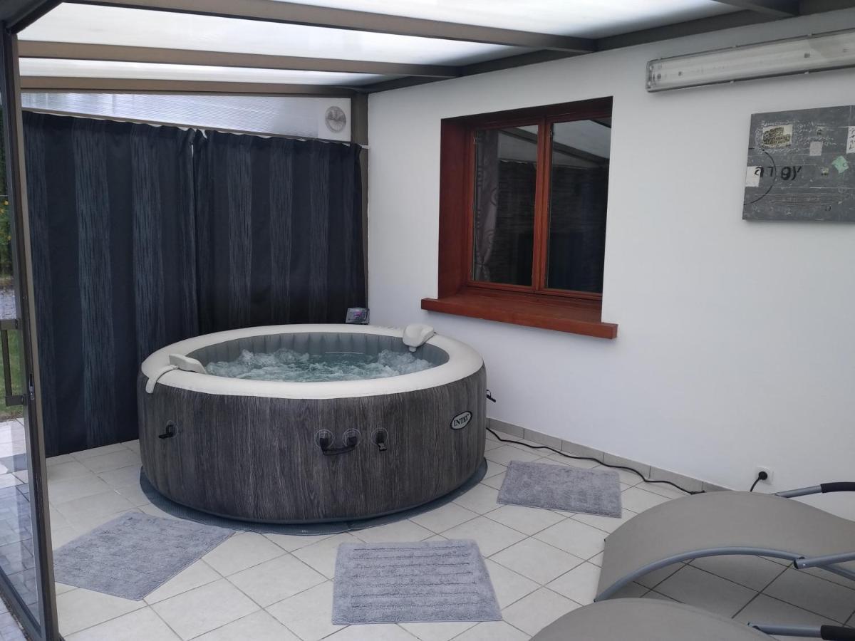 De La Souche Avec Jacuzzi * Doudeauville